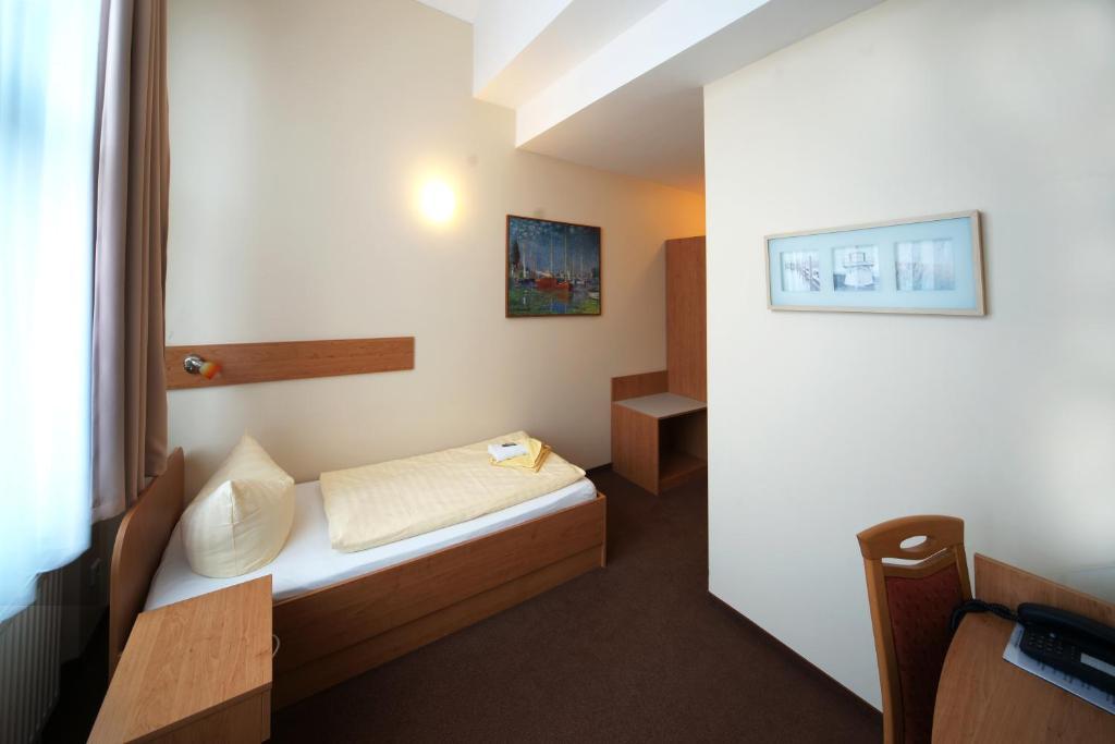Siegfriedshof Hotel Berlín Habitación foto
